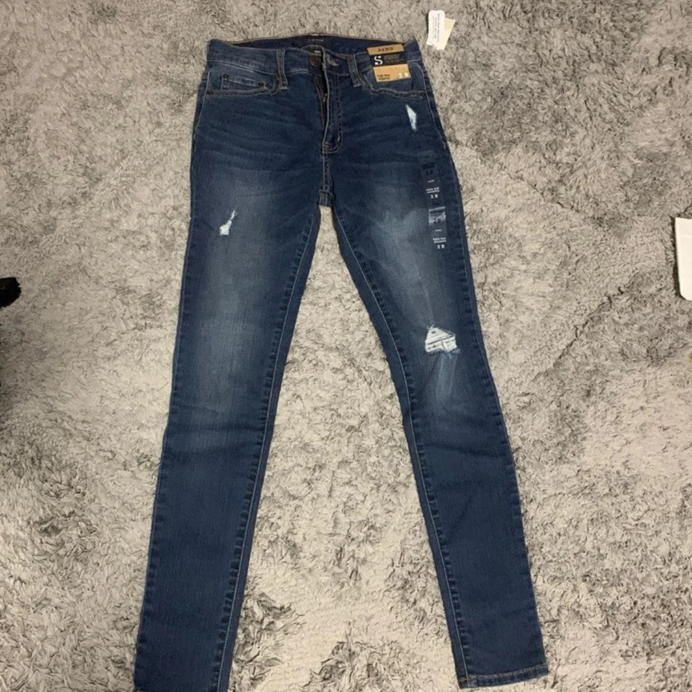 Aeropostale ripped skinny jeans